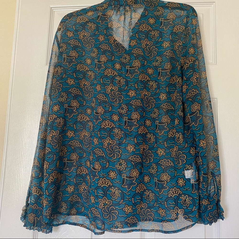 LOFT blue/green/gold and black floral 3/4 button blouse.Size Medium - Picture 4 of 9